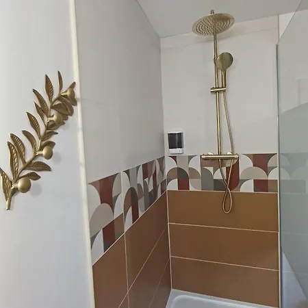 La Carte Postale Bed and Breakfast 4*