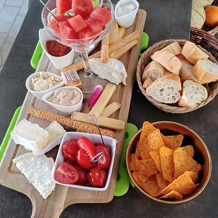 La Carte Postale Bed and Breakfast 4*