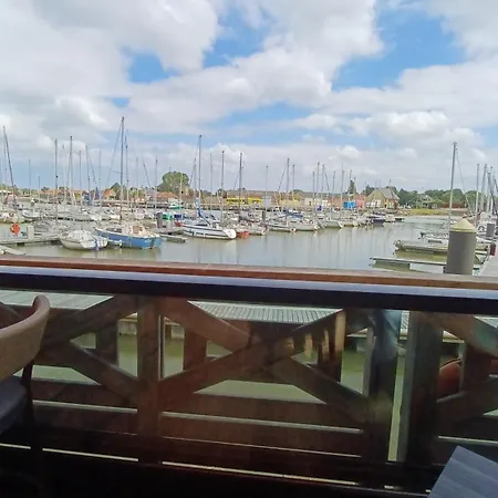 Bed and Breakfast La Carte Postale 4*